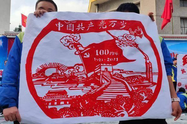 《祈今朝》开播效果不尽如人意，官媒点评犀利